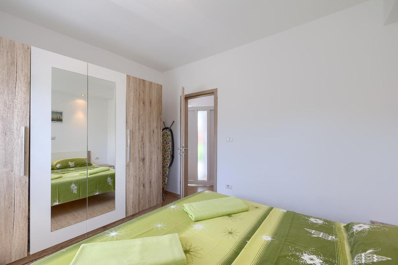 Apartman Mishel 2 Fazana Exterior photo