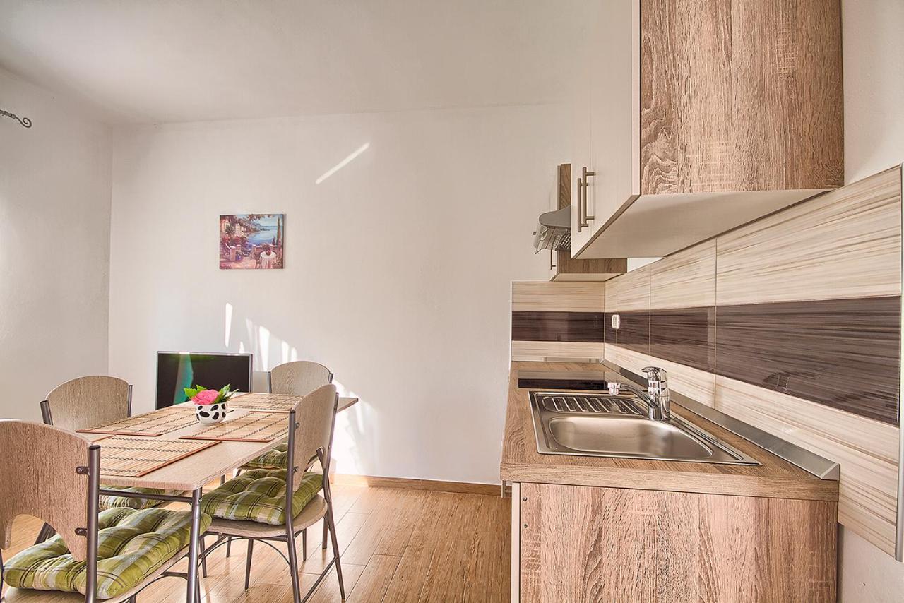Apartman Mishel 2 Fazana Exterior photo